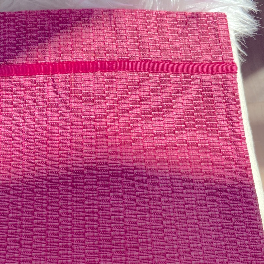 Set of four pink placemats with pink ribbon